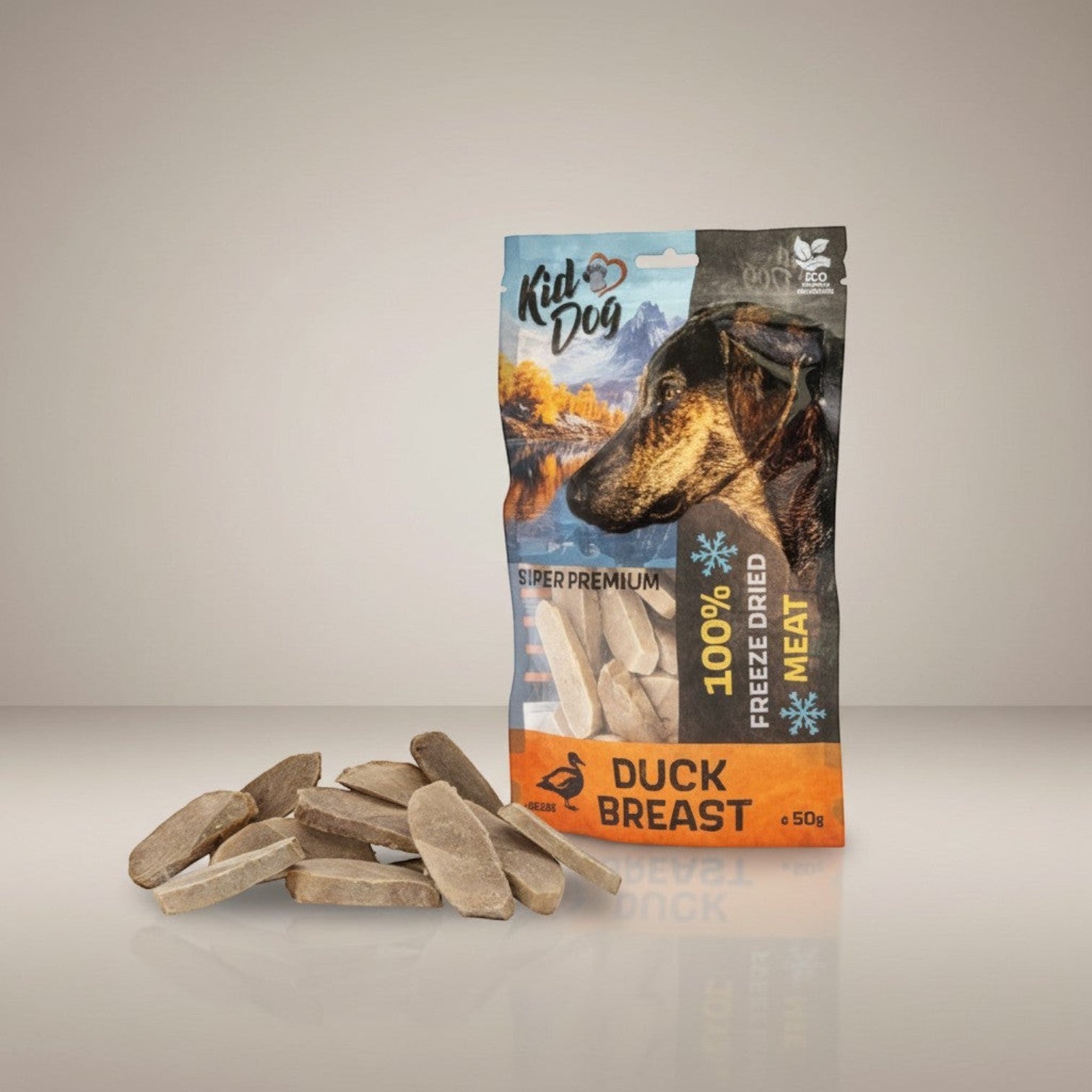 Lupiora KIDDOG gefriergetrocknete Entenbrust Leckerlis für Hunde in wiederverschließbarer 50g Verpackung