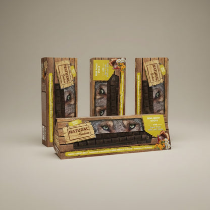 Lupiora Natural Greatness Hundesnacks mit Pute, Kamille und Ringelblume in getreidefreien, halbfeuchten Sticks.