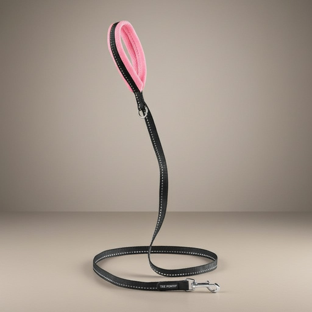Lupiora Tre Ponti Mesh Hundeleine in Schwarz mit rosa gepolsterter Handschlaufe und reflektierenden Details